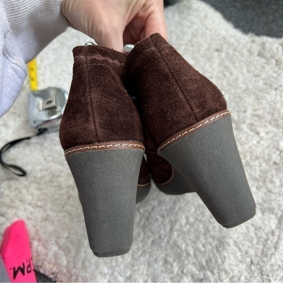 Naturalizer Kailyn Brown Suede Lace Up Oxford Wedge Heel Shoes - Picture 9 of 13